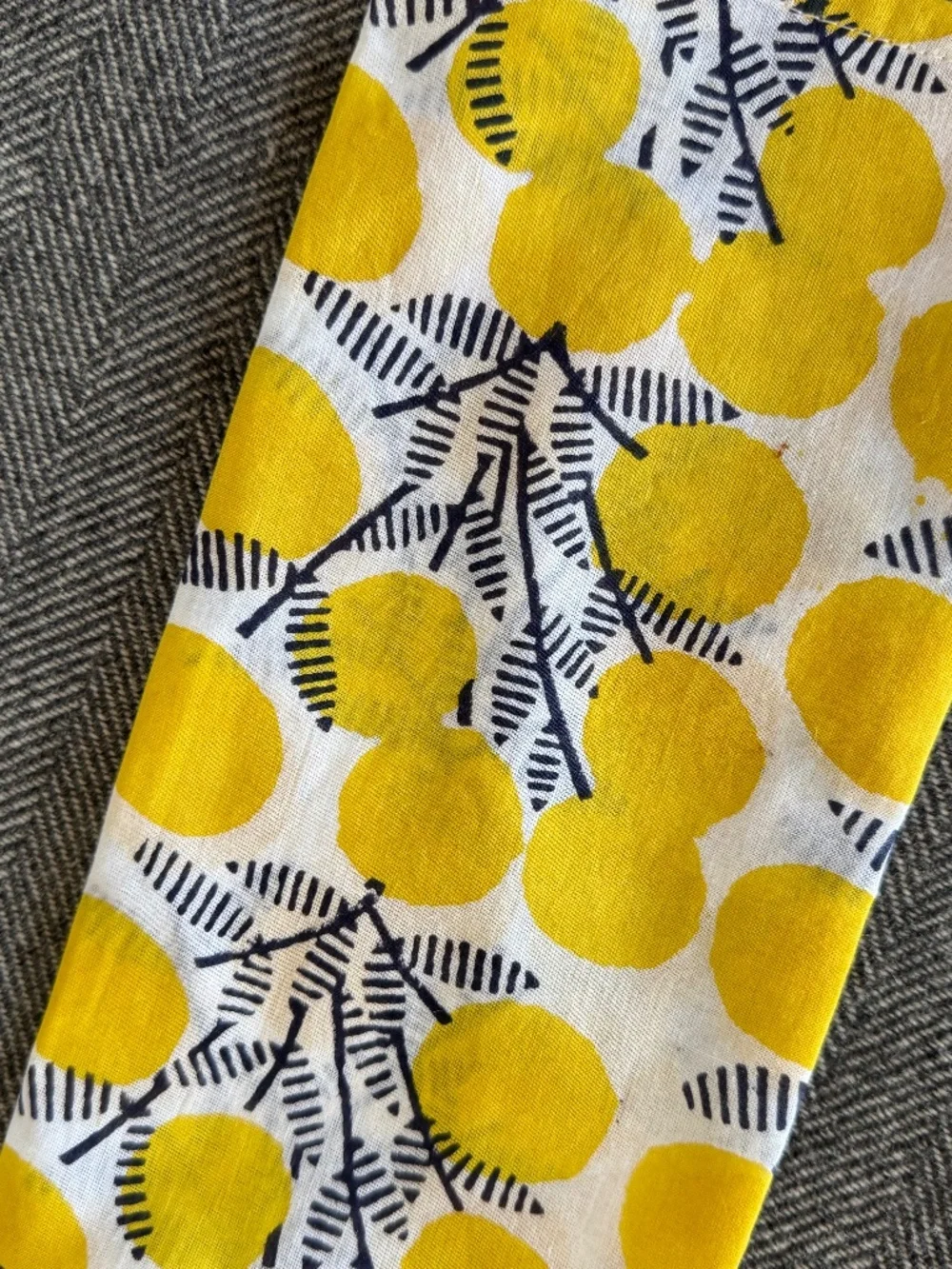 NWOT, SERENA & LILY, DARLING LEMON NAPKINS, SET OF FOUR